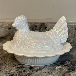 Carnival Milk Glass Mosser 6” Split Tail Hen on Nest